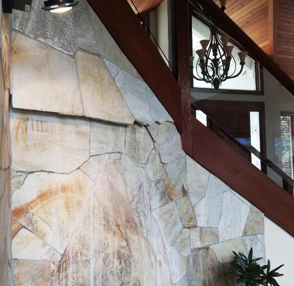 High Hopes Bed And Breakfast