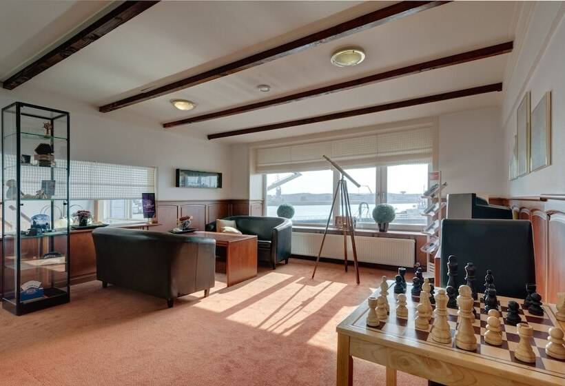 Hotel De Boegschroef