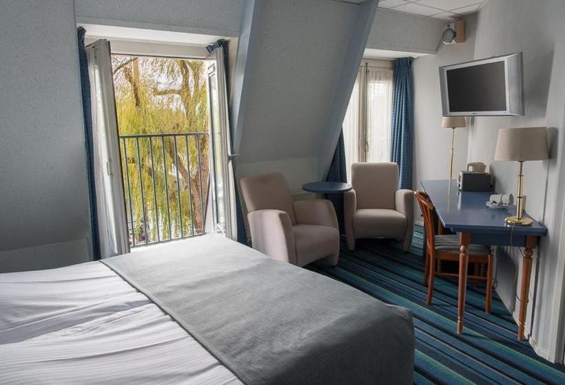 فندق Die Port Van Cleve