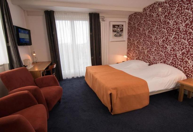 فندق Die Port Van Cleve