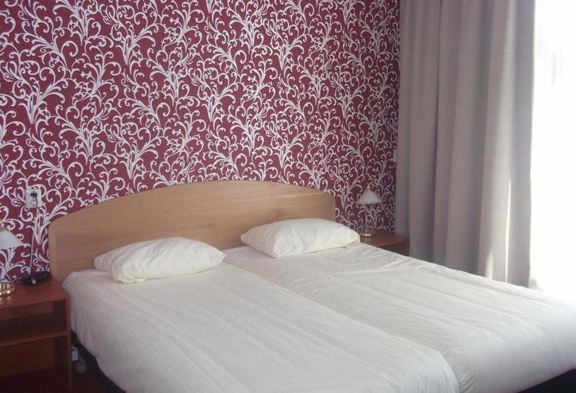 فندق Die Port Van Cleve