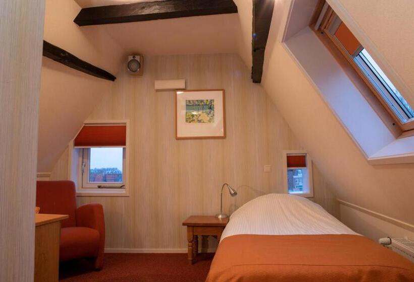 فندق Die Port Van Cleve