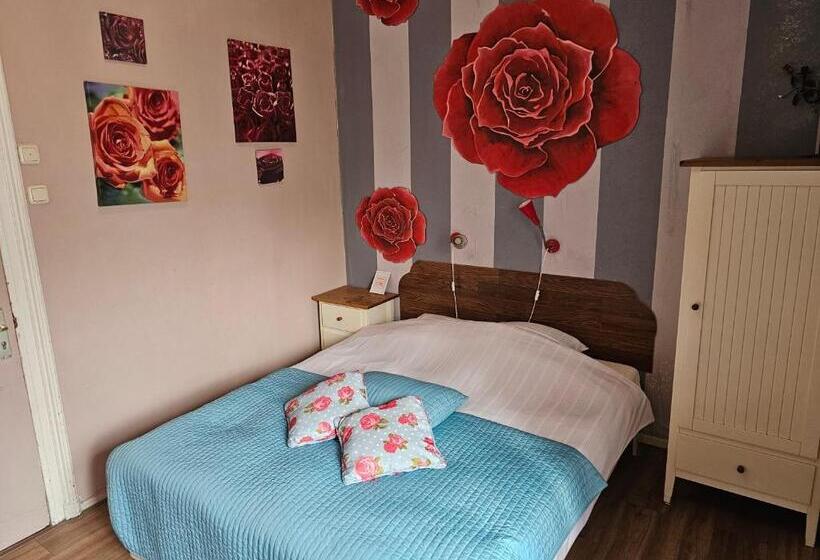 בית מלון כפרי Le Bonheur