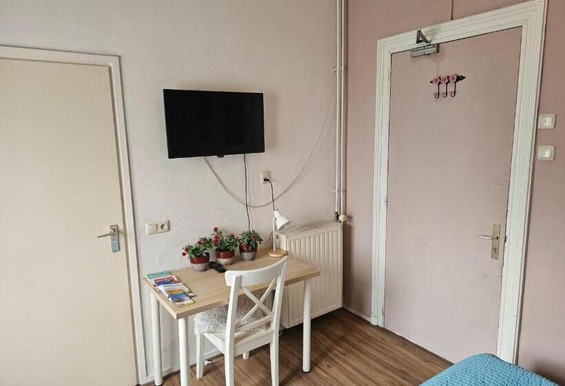 בית מלון כפרי Le Bonheur