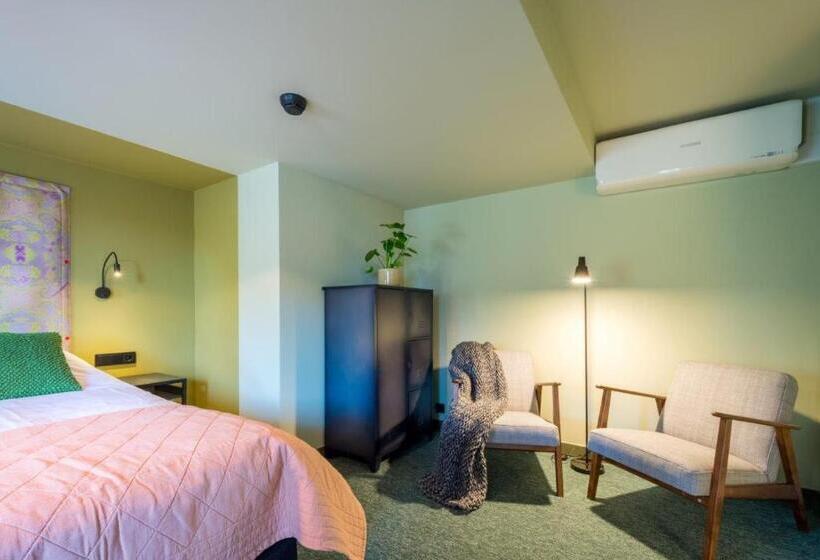 Hotel Ludiek Eten En Slapen