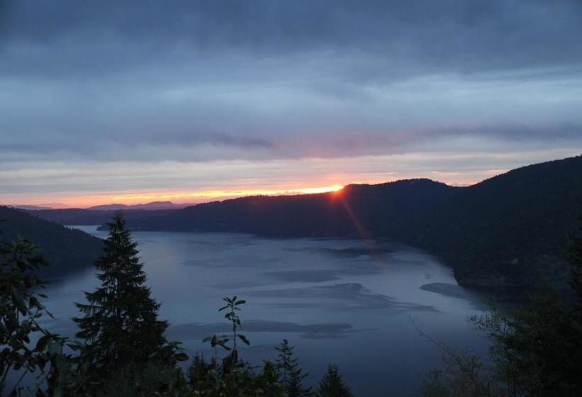 酒店 Moon Water Lodge