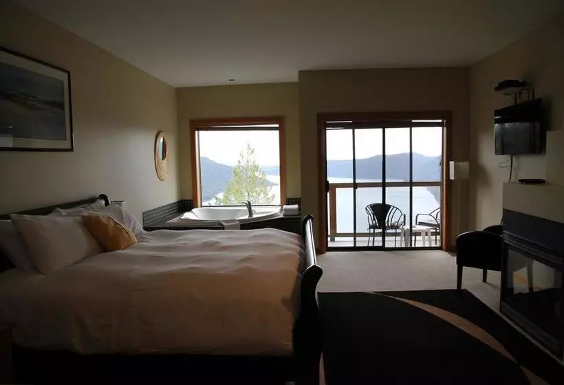 Hotelli Moon Water Lodge