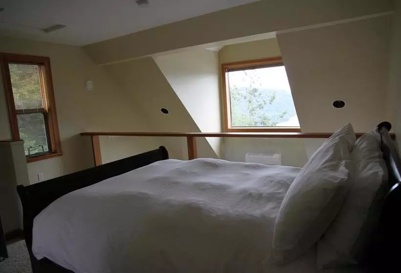 Hotelli Moon Water Lodge