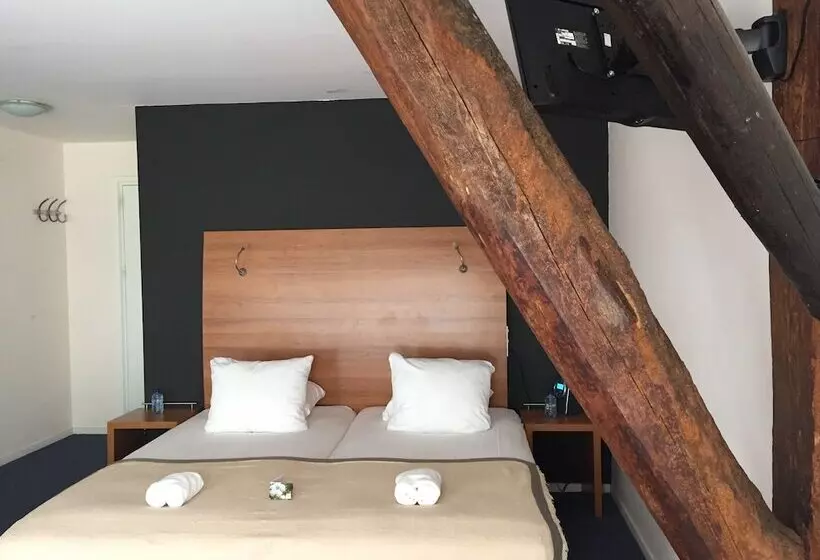 ホテル & Restaurant Weidumerhout