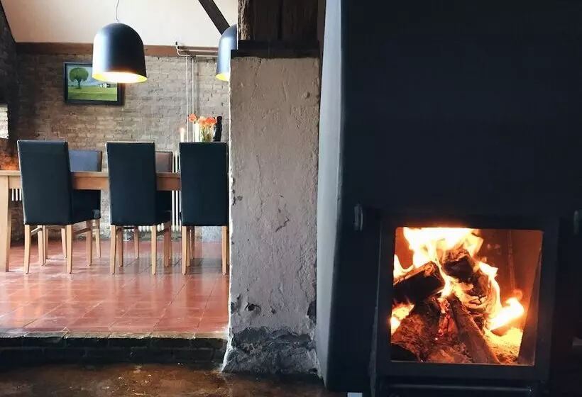 ホテル & Restaurant Weidumerhout
