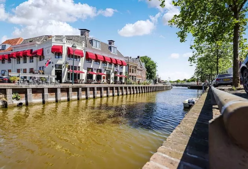 ホテル Restaurant  T Heerenlogement