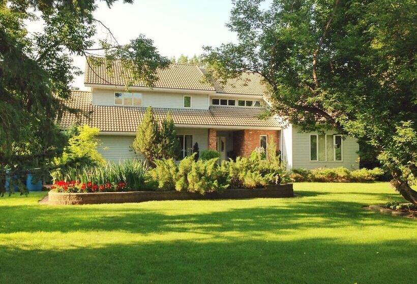 Mcdougall Lane Bed & Breakfast