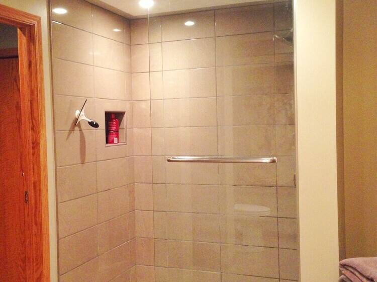 Mcdougall Lane Bed & Breakfast