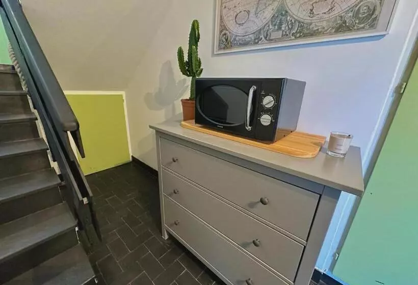 Aamiaismajoitus (B&B) Maison Du Bonheur