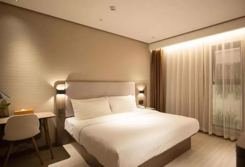 Hanting Hotel Ningbo Zhenhaizhuang Vanke Plaza
