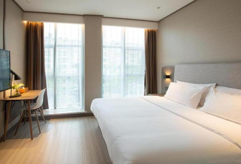 Hanting Hotel Ningbo Zhenhaizhuang Vanke Plaza