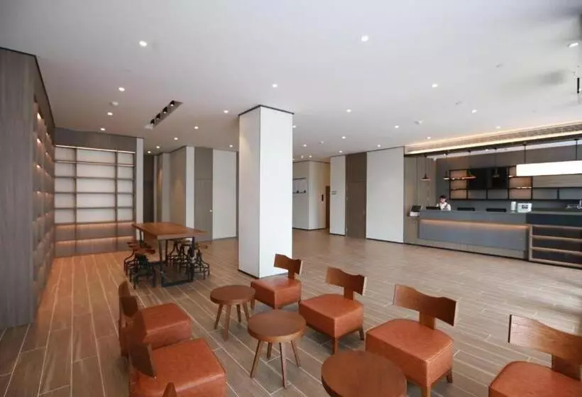 Hanting Hotel Shangqiu Minquan North Railway Station