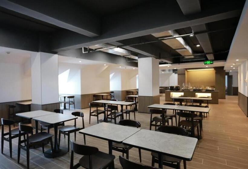 Hanting Hotel Shangqiu Minquan North Railway Station