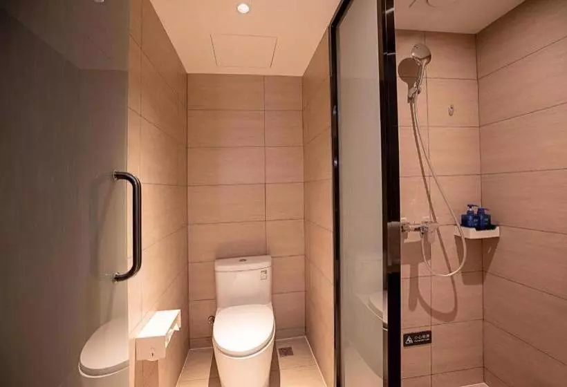 Hanting Hotel Xinxiang Yanjin Bus Station