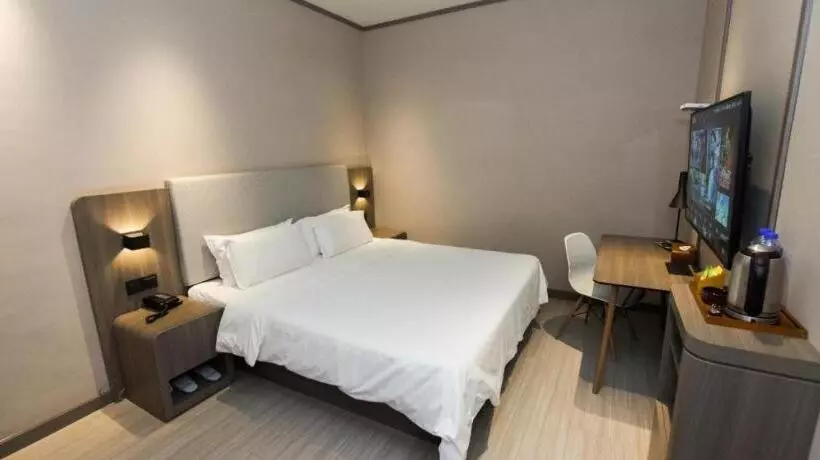 Hanting Hotel Xuancheng Jing County