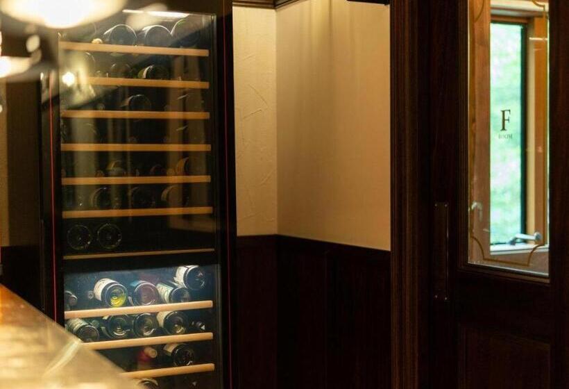 فندق Longinghouse　旧軽井沢・諏訪ノ森