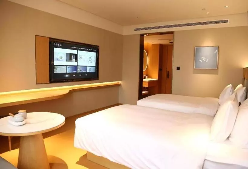 Ji Hotel Bayanzhuo Er Books Tower