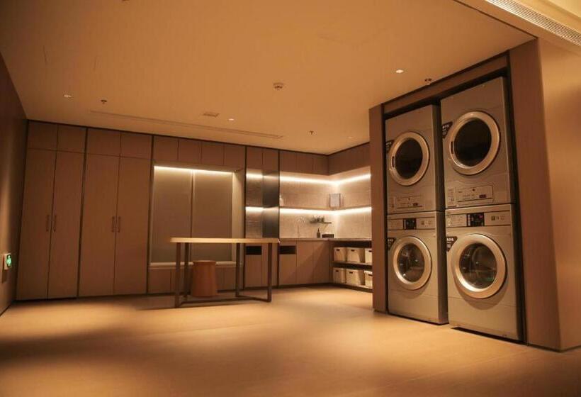 Ji Hotel Jinzhou Red Star Macalline