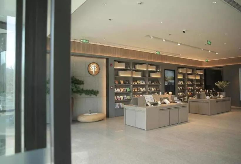 Ji Hotel Jinzhou Red Star Macalline