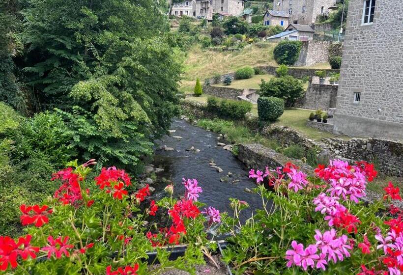 ベッドアンドブレックファースト Le Cantou