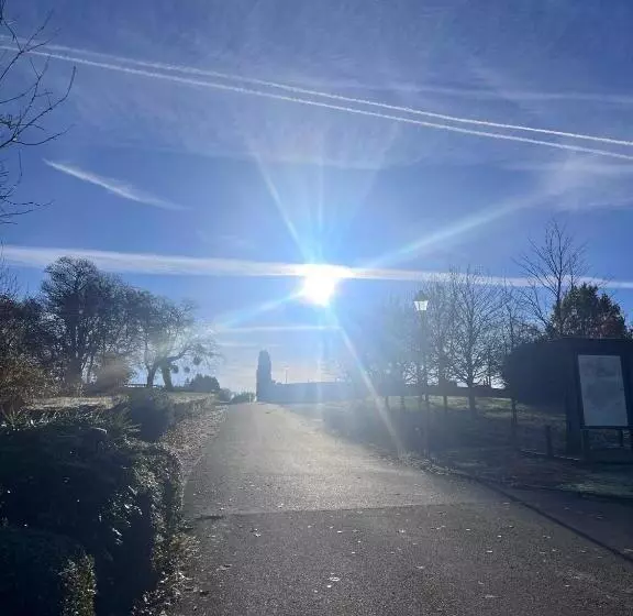 Aamiaismajoitus (B&B) Le Cantou