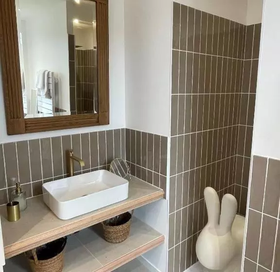 ペンション La Petite Maison De Giverny Chambres De Charme Gîte 5 étoiles Au Cœur Du Village