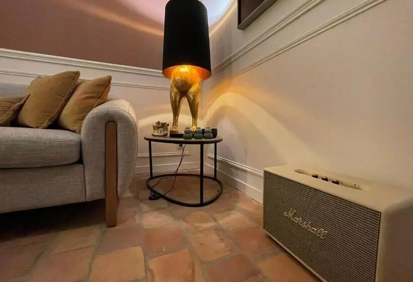 ペンション La Petite Maison De Giverny Chambres De Charme Gîte 5 étoiles Au Cœur Du Village