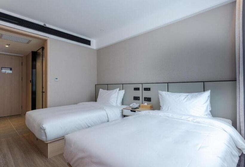 Starway Hotel Lanzhou West Passenger Station North Square