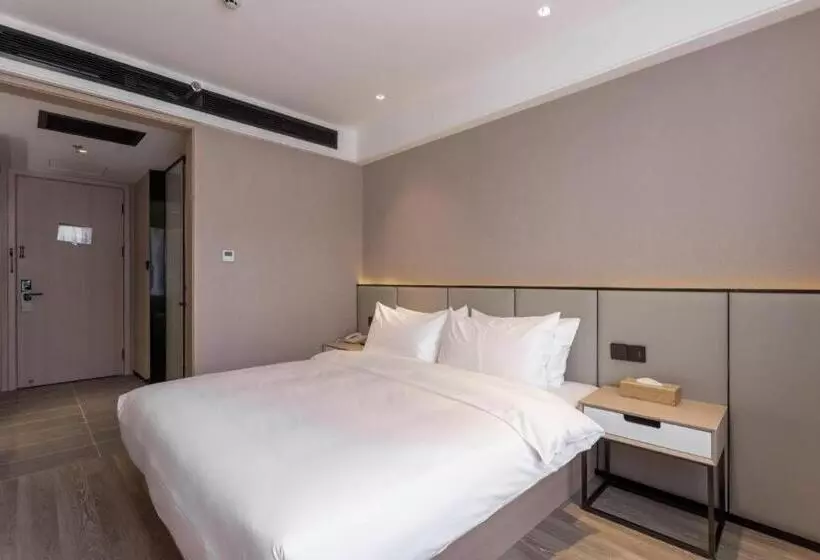 Starway Hotel Lanzhou West Passenger Station North Square