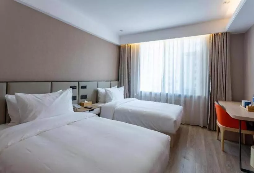 Starway Hotel Lanzhou West Passenger Station North Square