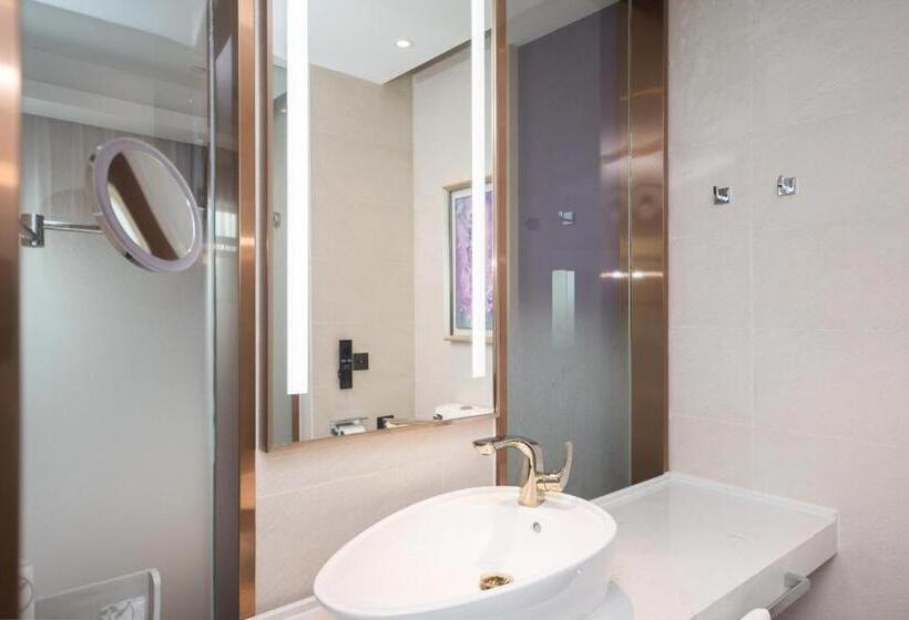 Starway Hotel Nanjing Jiaoyuan Metro Station