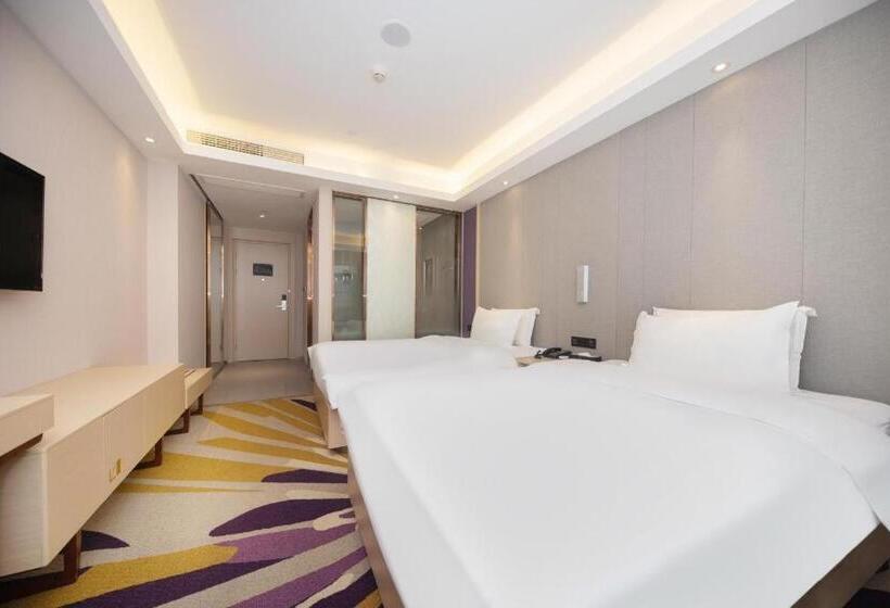 Starway Hotel Nanjing Jiaoyuan Metro Station