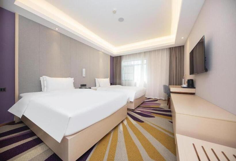 Starway Hotel Nanjing Jiaoyuan Metro Station