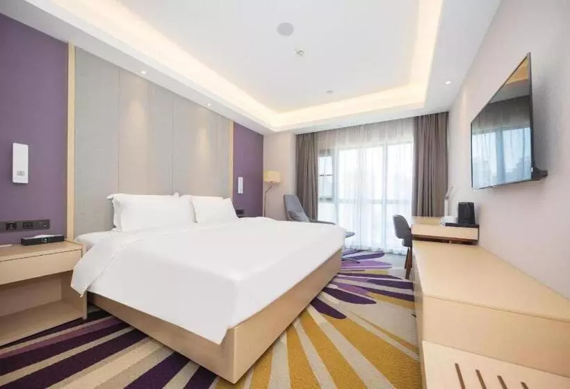 Starway Hotel Nanjing Jiaoyuan Metro Station