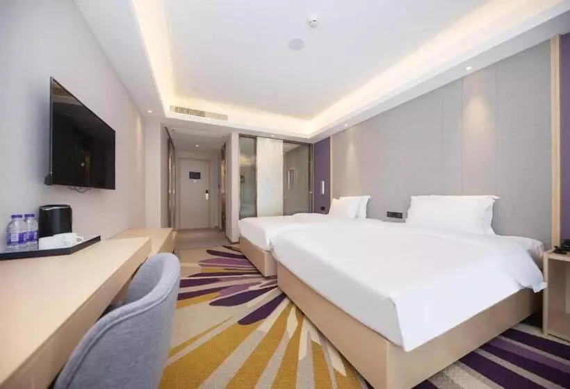 Starway Hotel Nanjing Jiaoyuan Metro Station