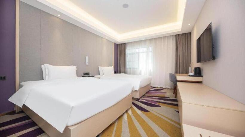 Starway Hotel Nanjing Jiaoyuan Metro Station