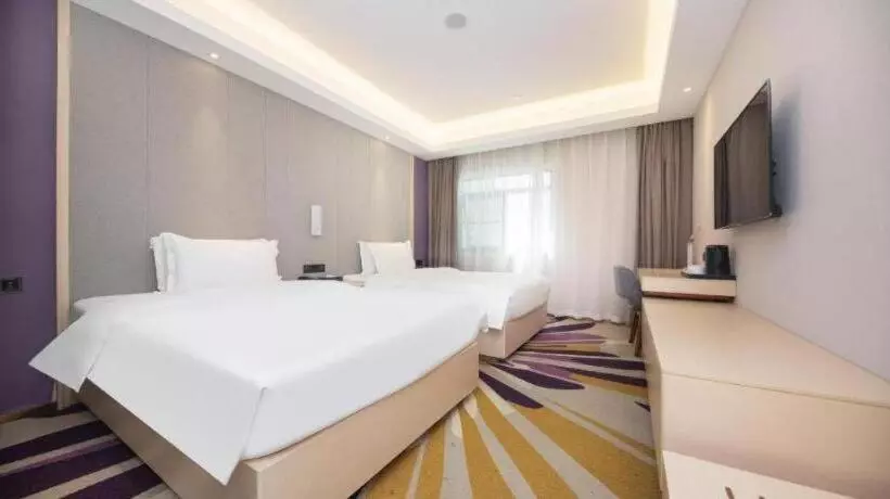 Starway Hotel Nanjing Jiaoyuan Metro Station