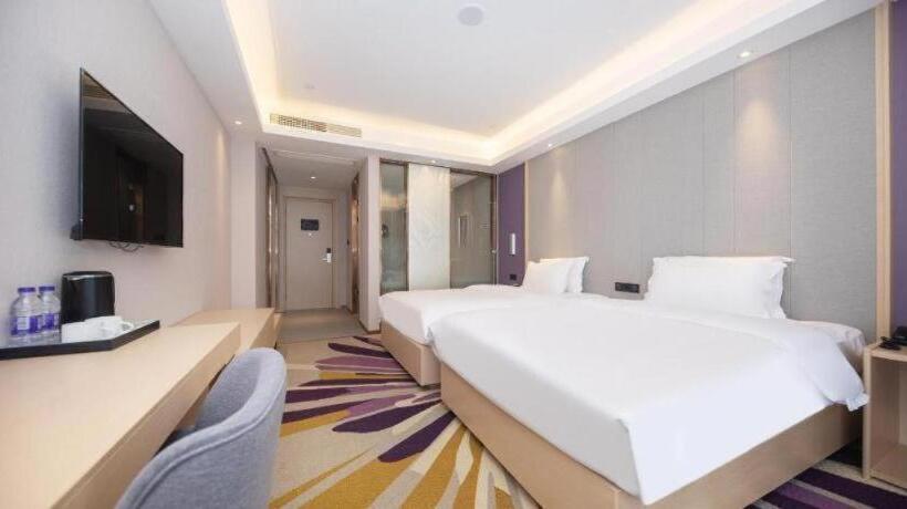 Starway Hotel Nanjing Jiaoyuan Metro Station