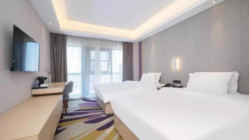 Starway Hotel Nanjing Jiaoyuan Metro Station