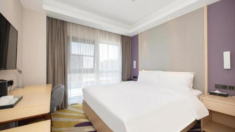 Starway Hotel Nanjing Jiaoyuan Metro Station