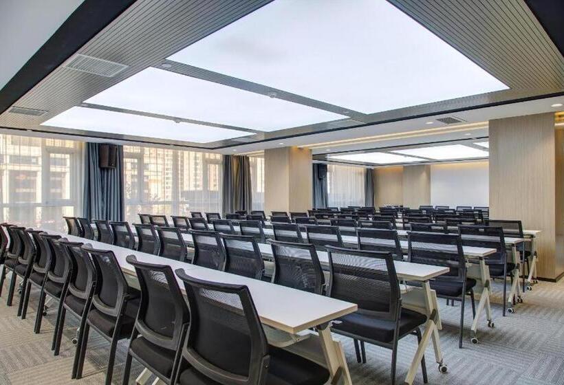 Starway Hotel Zhengzhou Xingyang New Area