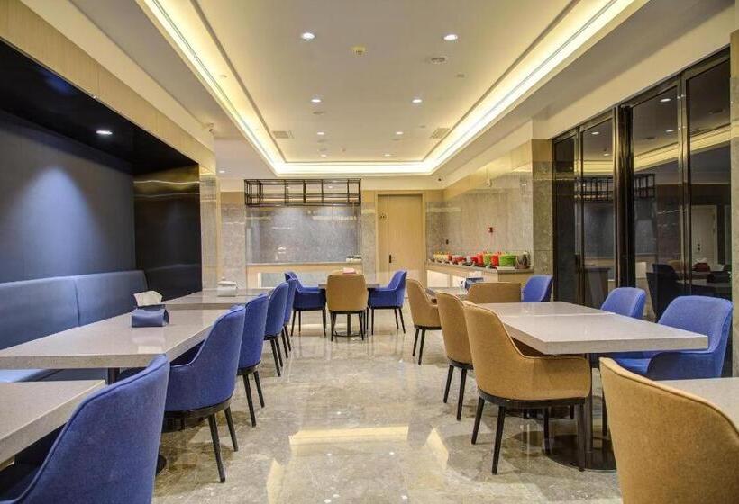 Starway Hotel Zhengzhou Xingyang New Area