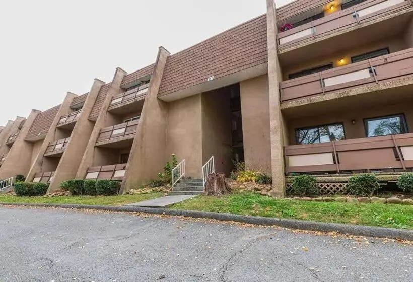 ユースホステル Cozy 2 Bedroom Getaway In East Ridge, Chattanooga