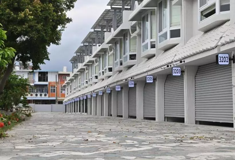 هاستل 鴻瑞輕旅 中華館