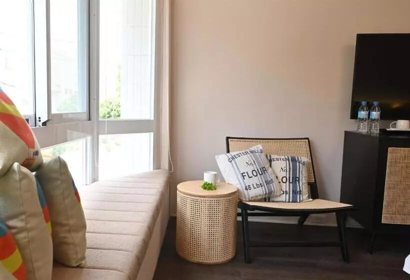 هاستل 鴻瑞輕旅 中華館